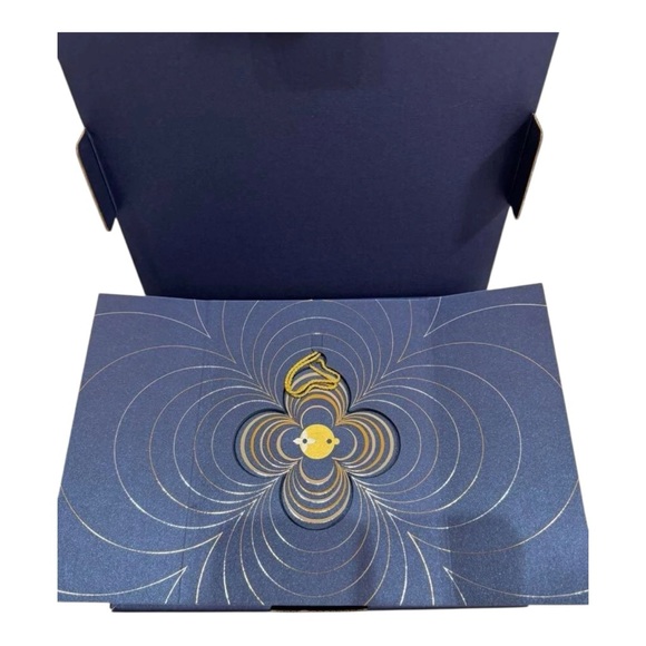 Bobbi’s Luxury - Picture 4 of 5